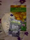   Dr. Edward Bach: Bach virágterápia - Válogatott tanulmányok + Bach virágterápia kártyasorozat